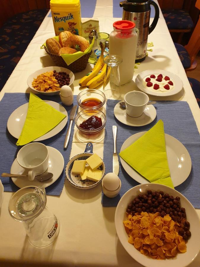 Landgasthof Rose Hotel Ditzingen Bagian luar foto