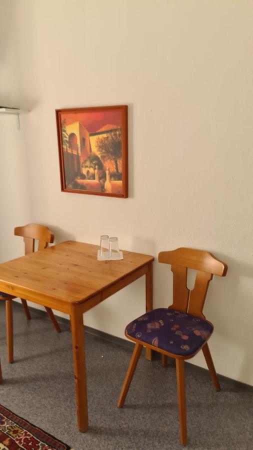 Landgasthof Rose Hotel Ditzingen Bagian luar foto